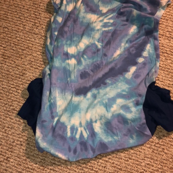 Tie dye hollister tee - Picture 3 of 3